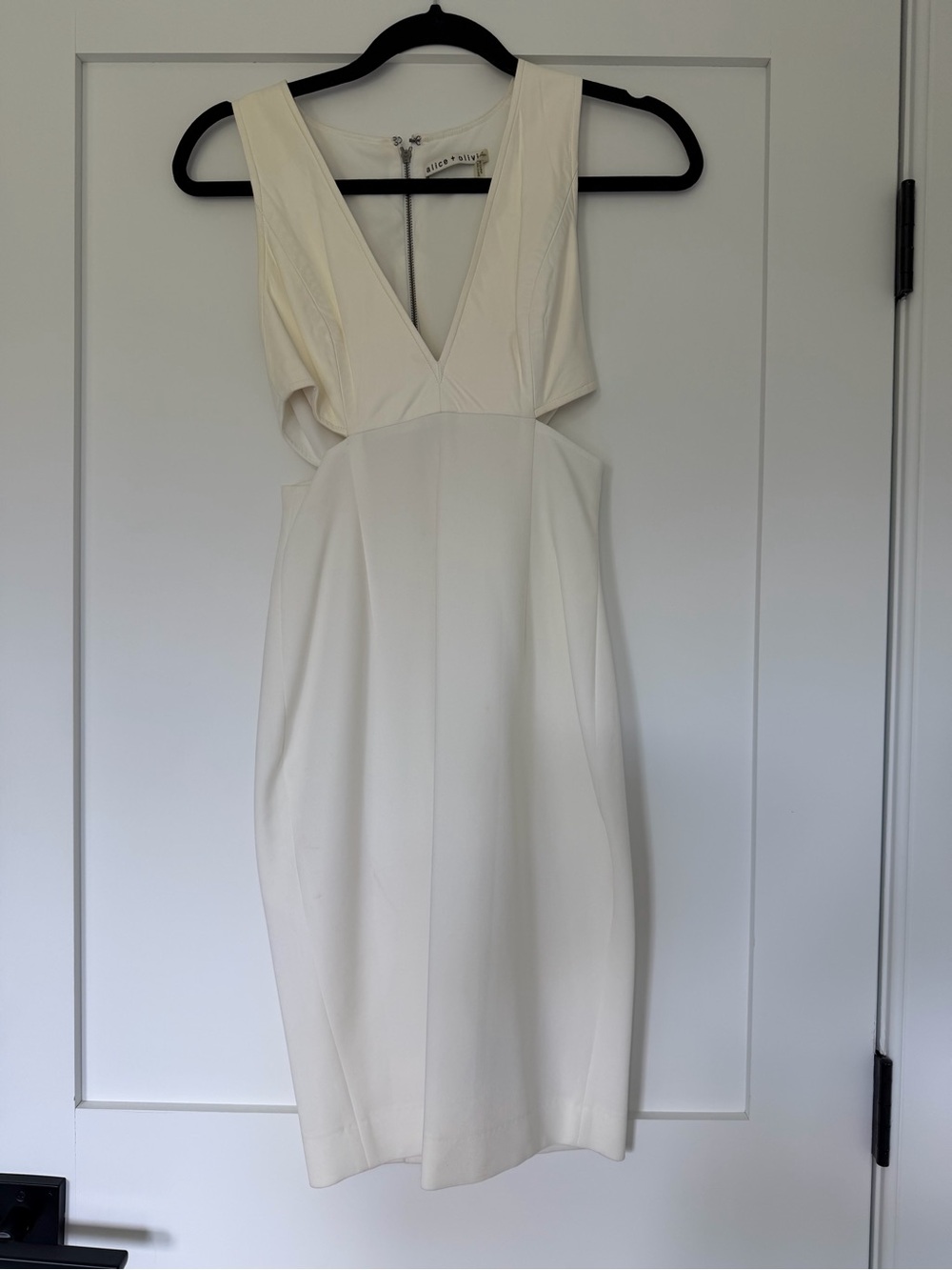 Alice + Olivia Cream & white V-Neck Midi Sheath Dress with leather top.